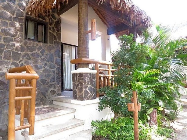 Acuaverde Beach Resort & Hotel
