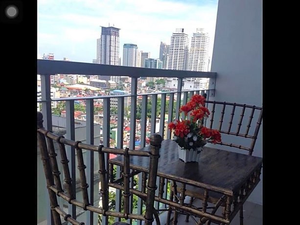 AED Manila Bay view at Green Residences