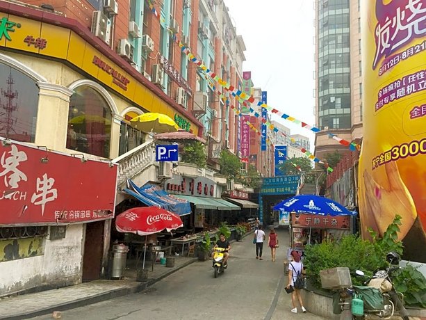 Chengdu Joy Family Apartment