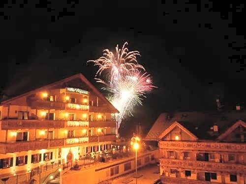 Hotel Alpenrose Livinallongo del Col di Lana Sella Ronda Italy thumbnail