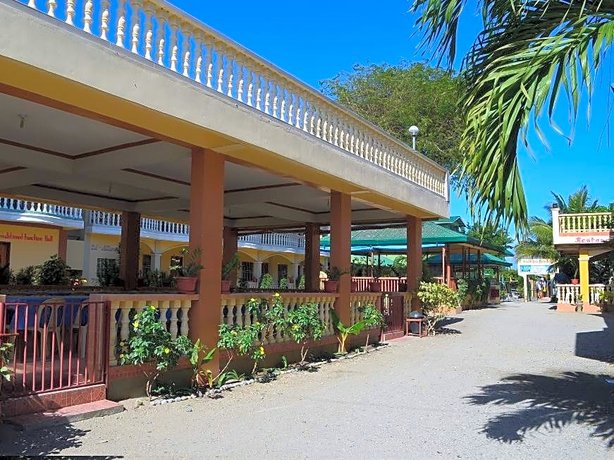 White Beach Lodge and Restaurant