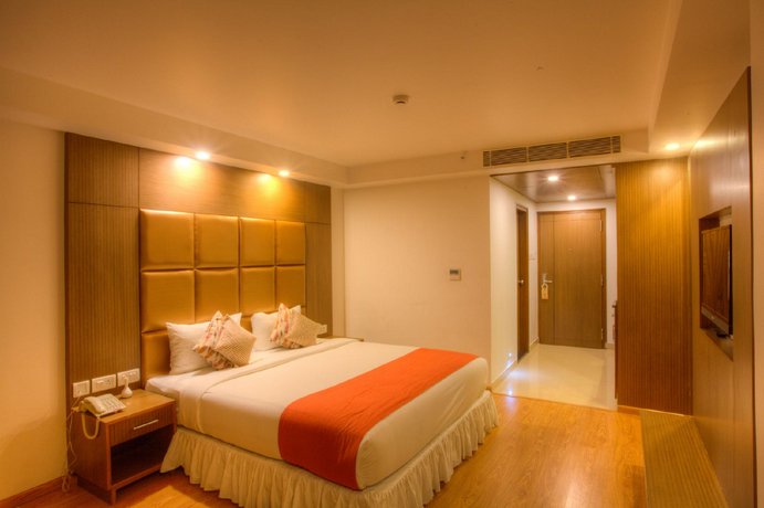 OYO 642 The Atrium Boutique Hotel