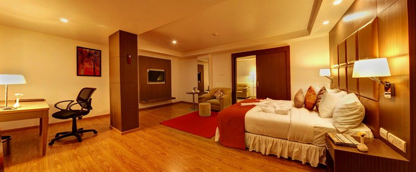 OYO 642 The Atrium Boutique Hotel