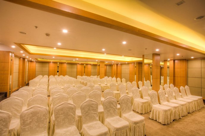OYO 642 The Atrium Boutique Hotel