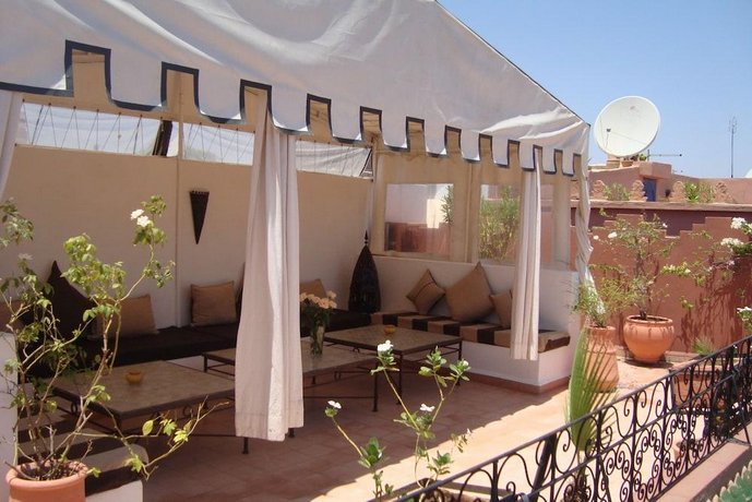Riad Noor Charana