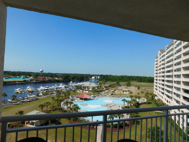 Yacht Club Villas 1-805