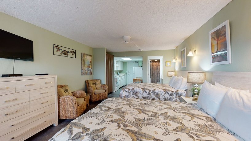 116 Sea Breeze - One Bedroom Condo