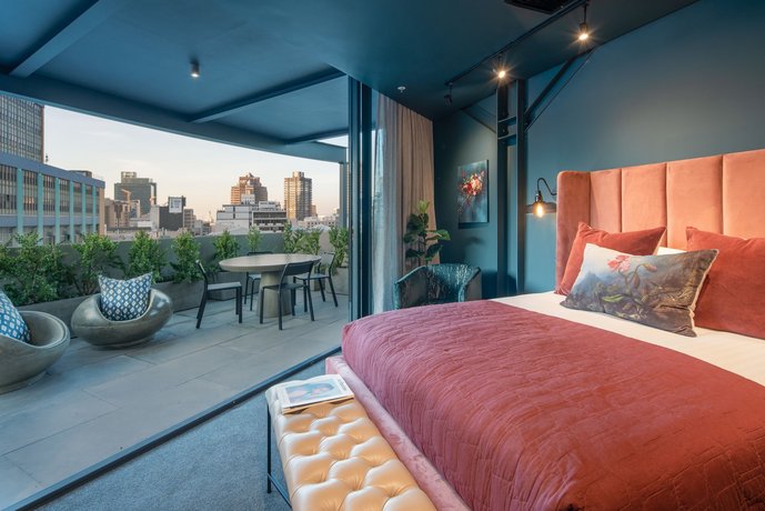 Cartel House Hotel - Loop Street