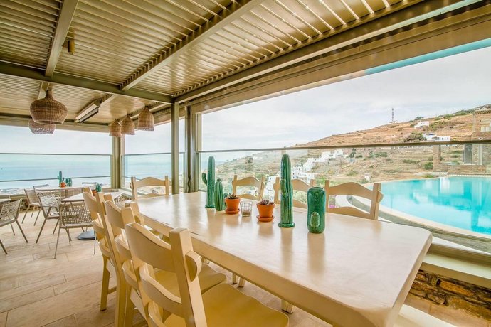Aeolis Tinos Suites