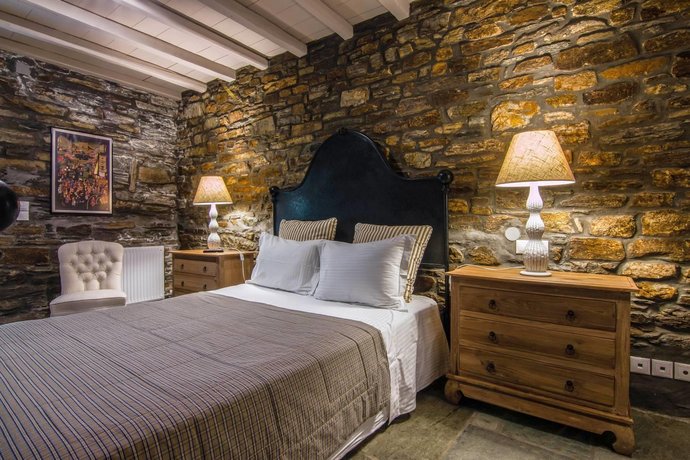 Aeolis Tinos Suites