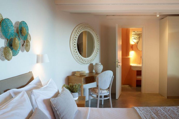 Aeolis Tinos Suites
