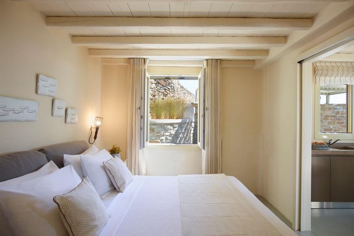 Aeolis Tinos Suites