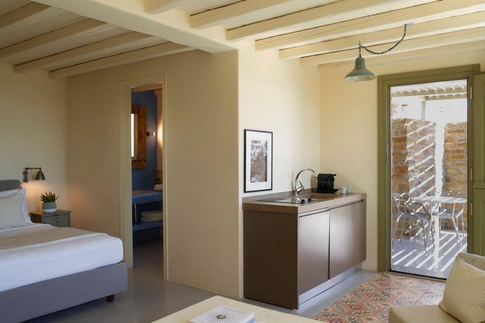 Aeolis Tinos Suites