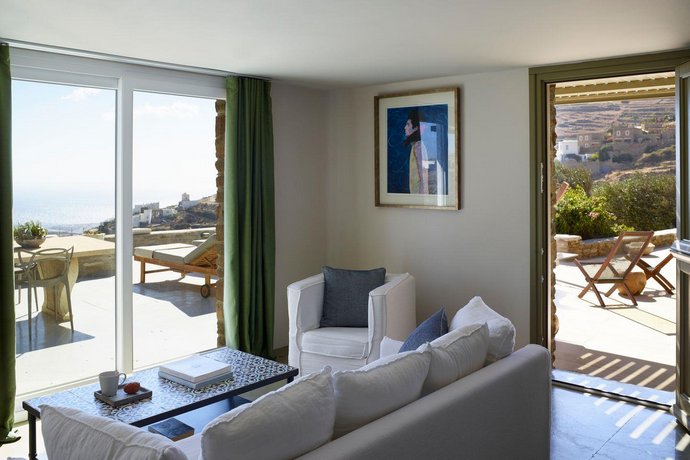 Aeolis Tinos Suites