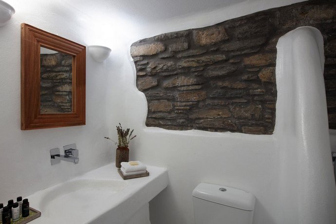 Aeolis Tinos Suites