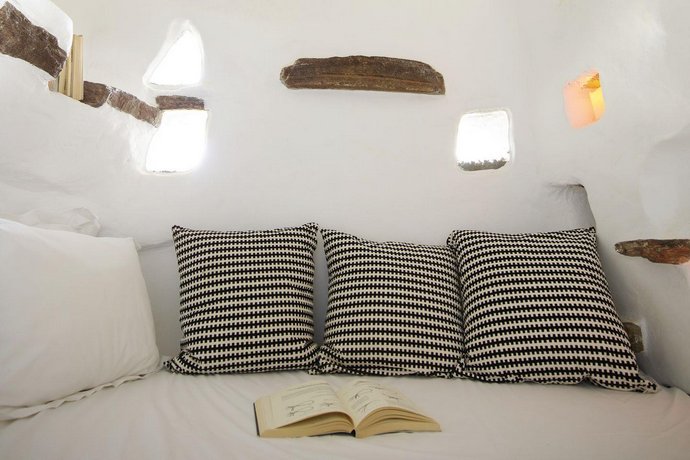 Aeolis Tinos Suites