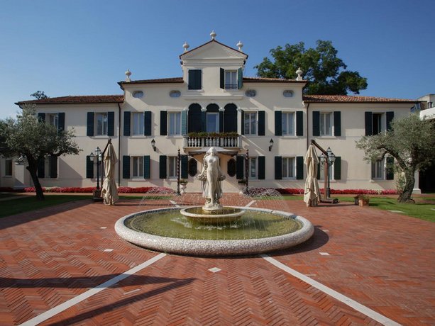 Relais Villa Fiorita Abbazia di Monastier Italy thumbnail