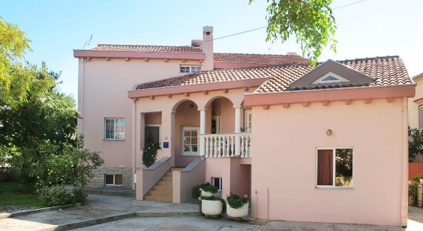 Apartment Catarina In Zadar - 4 Persons 1 Bedrooms