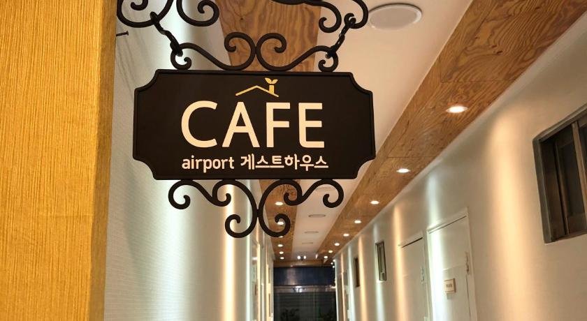 AIRPORT Guesthouse Busan