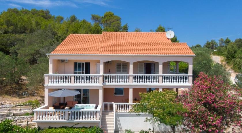 Holiday Home Diana Vela Luka