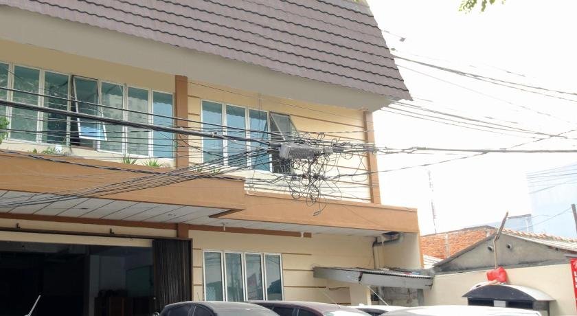 Kamar Keluarga Tanjung Duren