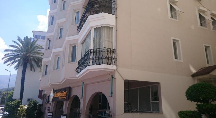 Alesta Apart Hotel