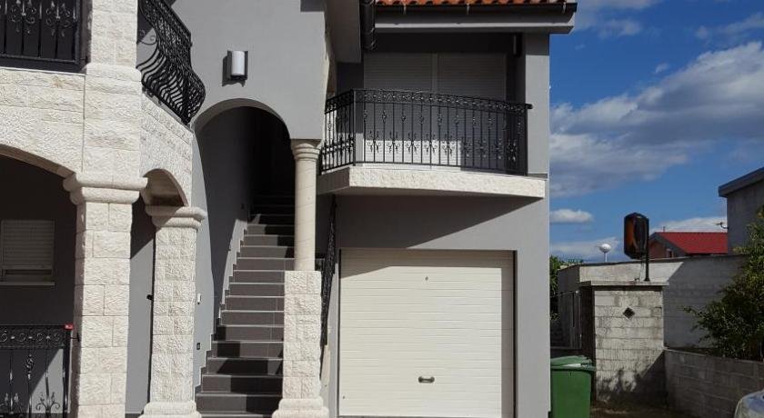 Villa Marija Privlaka