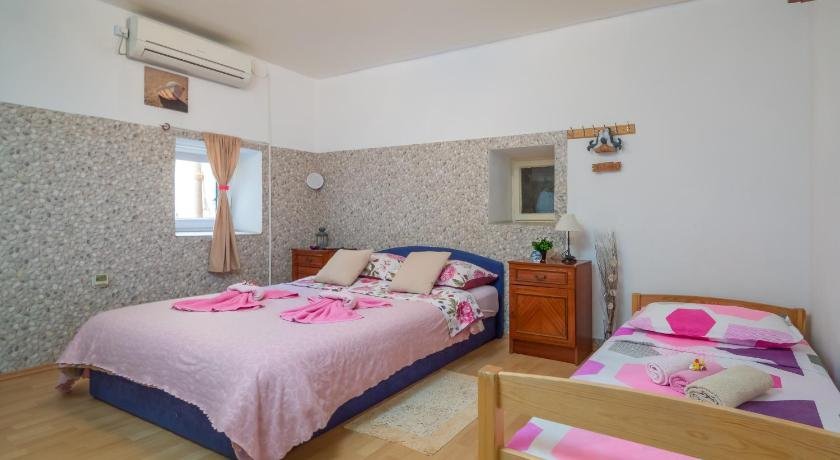 Guest house Ivona Split