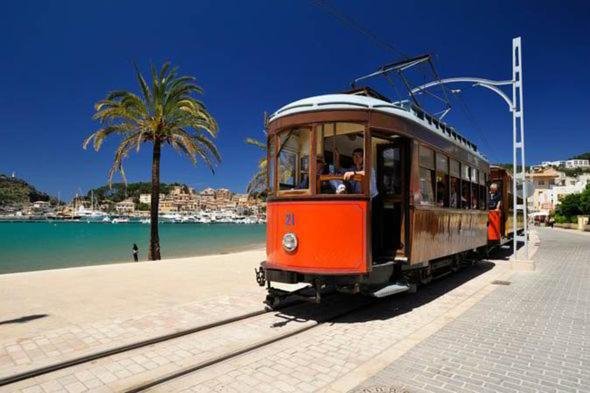 La Luna Soller
