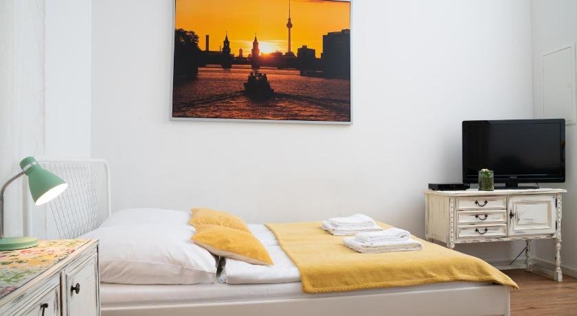 City Studio Apartment in Friedrichshain