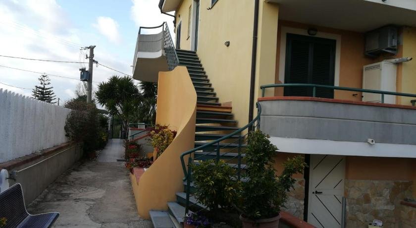 Callimaco's Home