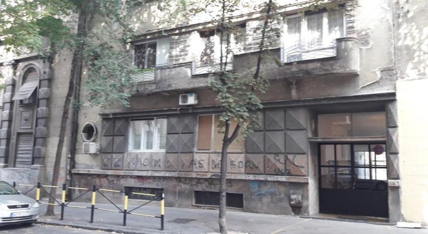 Apartment Avala