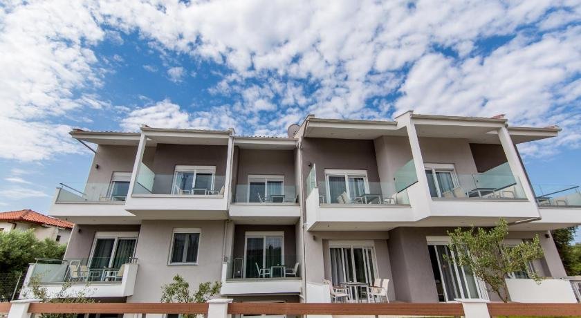 The PAPOUTSAKIS apartments