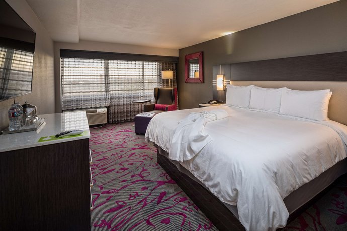 Radisson Hotel Oakland Airport