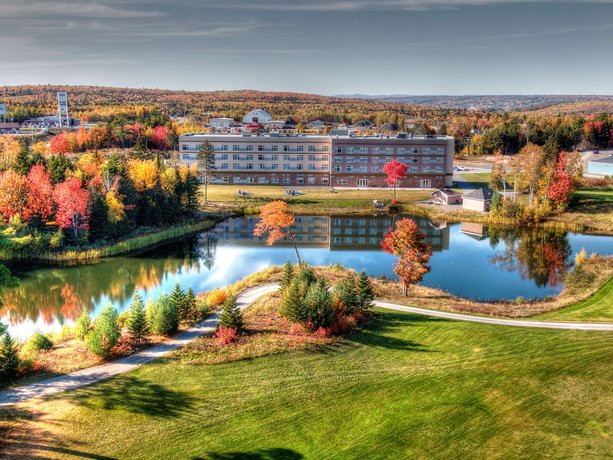 Radisson Kingswood Hotel & Suites Fredericton