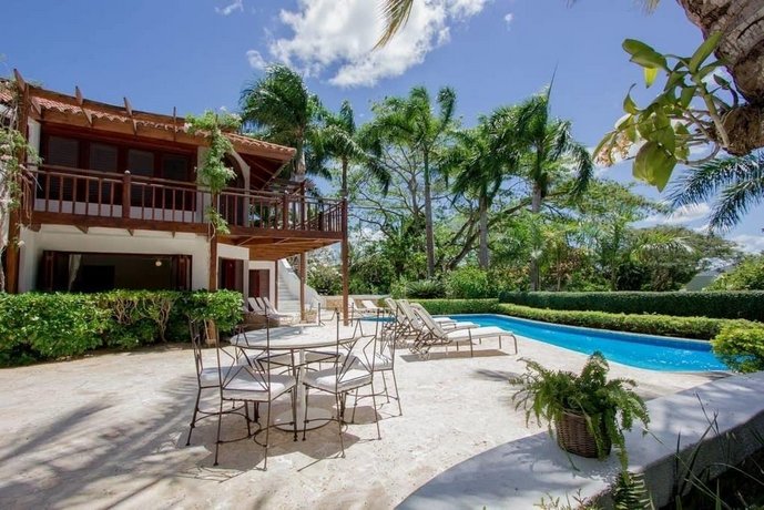 5br 4 5ba Las Pinas Cdc Villa By Asvr