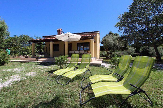 Holiday House Val Vidal