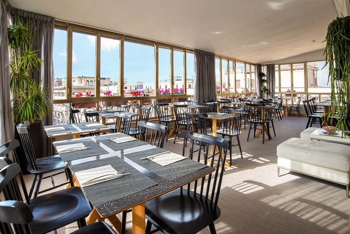 Hotel Tritone Rome