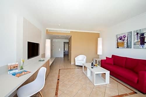 Vital Suites Residencia Salud & Spa