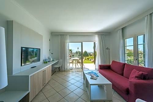 Vital Suites Residencia Salud & Spa