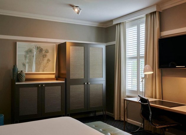 Hotel Kurrajong Canberra