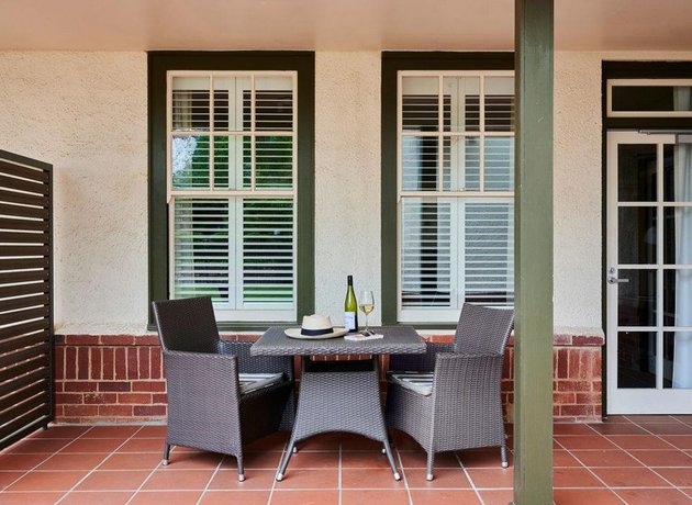Hotel Kurrajong Canberra