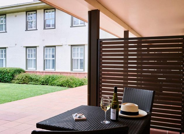 Hotel Kurrajong Canberra