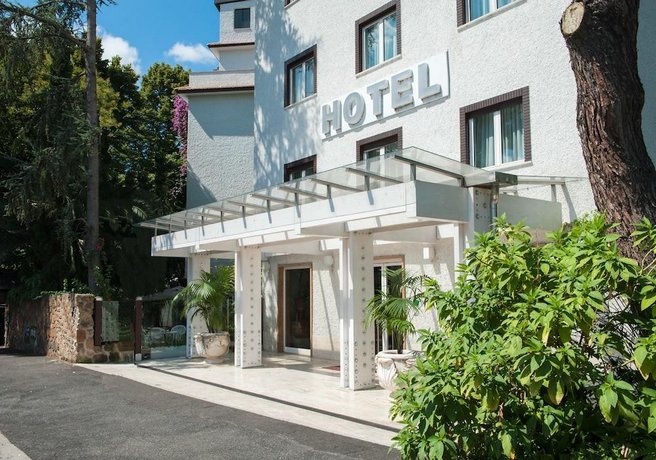 Hotel La Pergola Rome