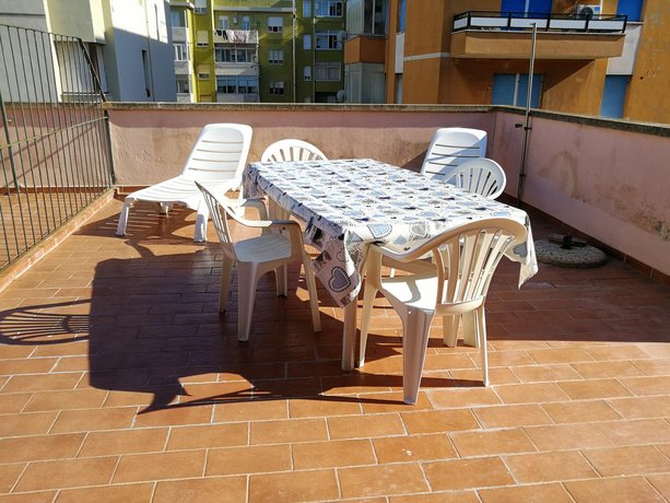 Apartment With 2 Bedrooms in Piombino With Furnished Terrace - 15 km From the Beach