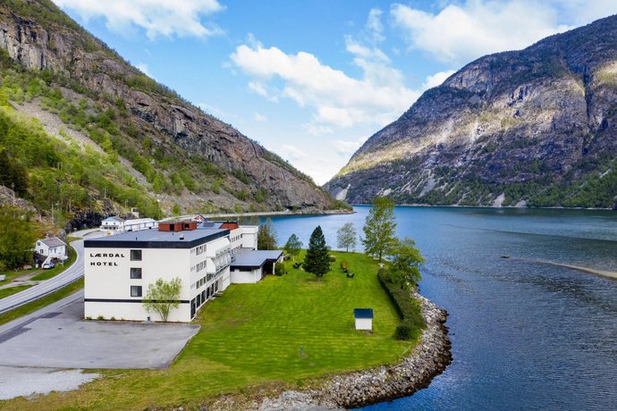 Laerdal Hotel Sogn og Fjordane Norway thumbnail