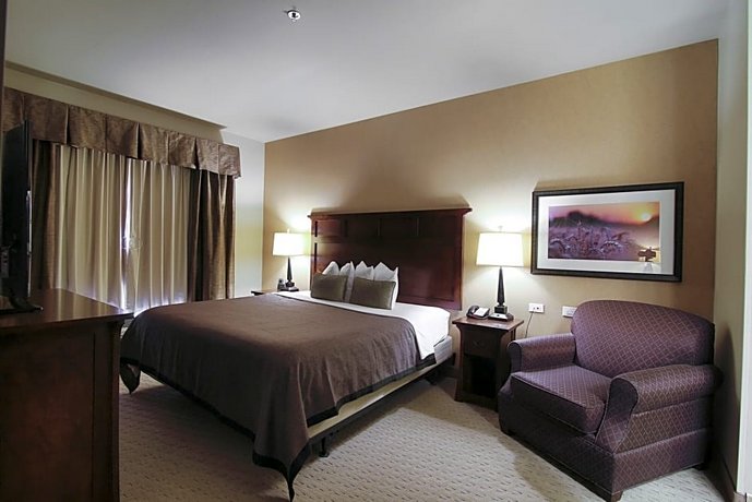 Teddy's Residential Suites Watford City