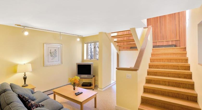 Winterberry Townhouse 1