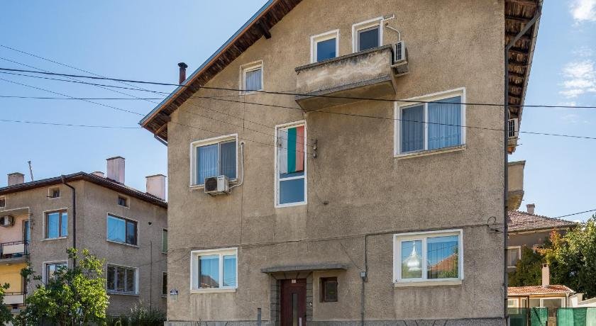 Apartments Ivadoni