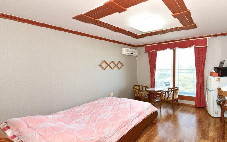 Sun Rising House
